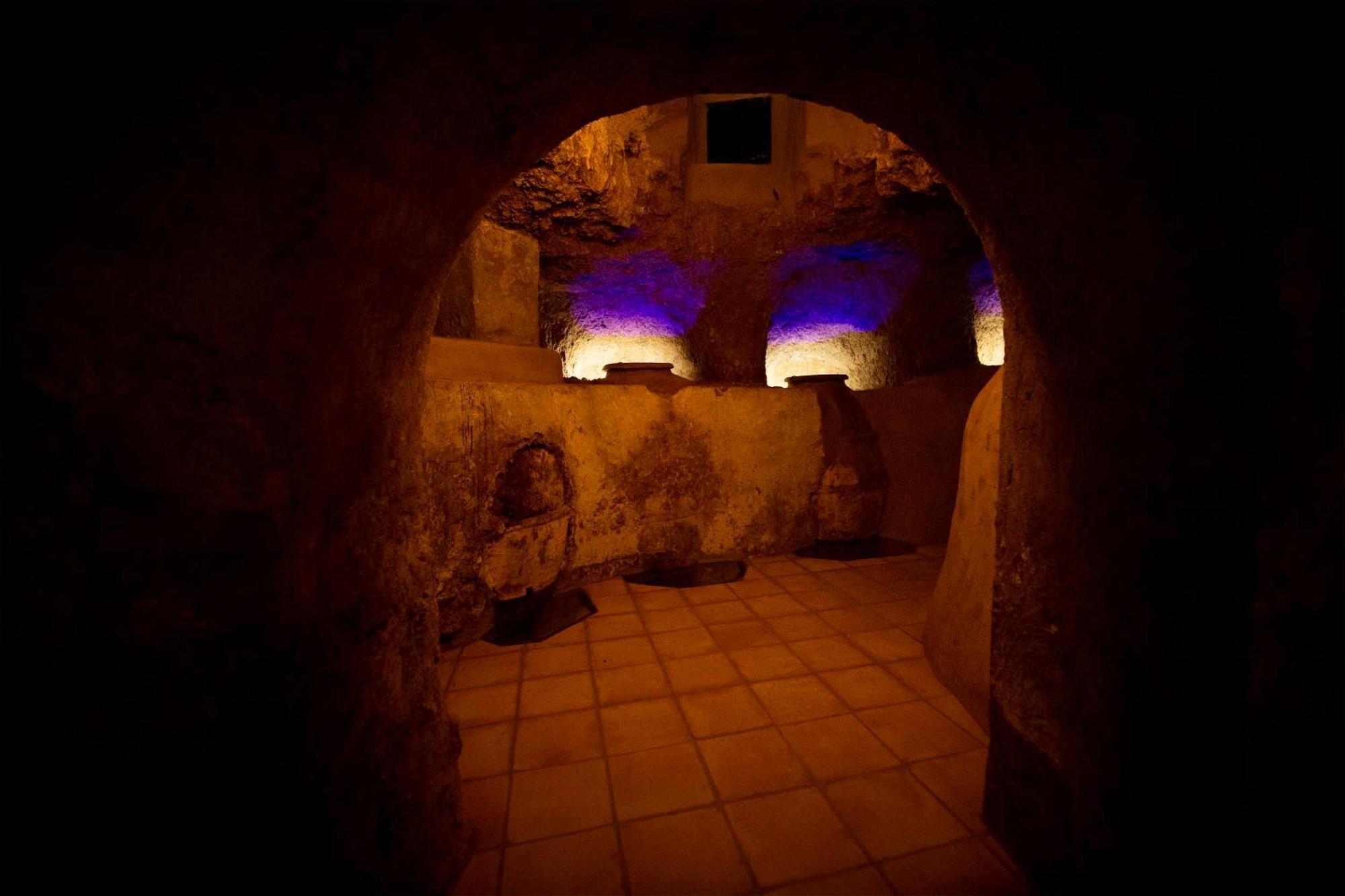 Apartamentos Turisticos La Bodegueta Utiel Bagian luar foto