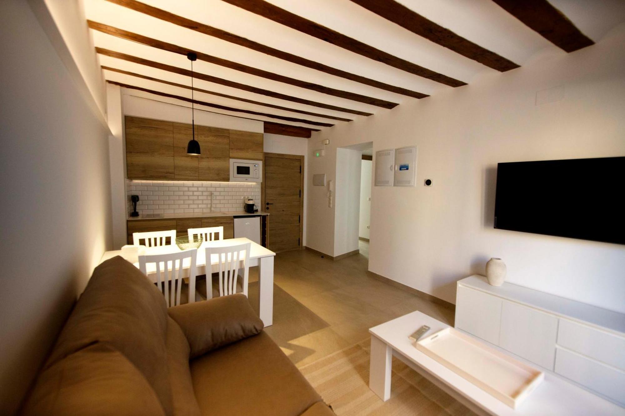 Apartamentos Turisticos La Bodegueta Utiel Bagian luar foto