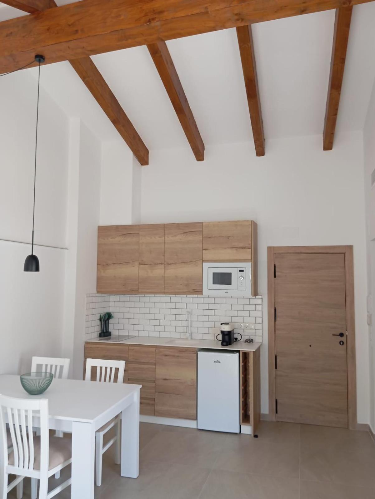 Apartamentos Turisticos La Bodegueta Utiel Bagian luar foto