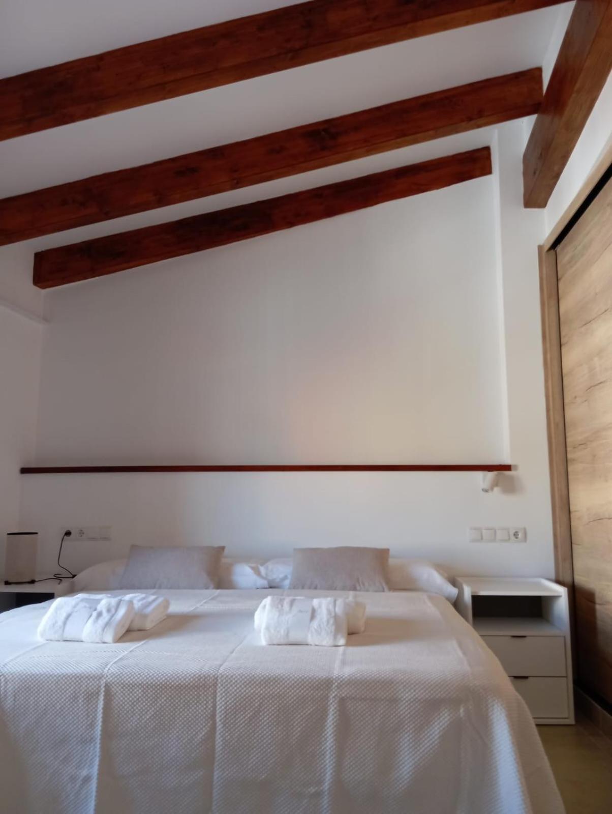 Apartamentos Turisticos La Bodegueta Utiel Bagian luar foto